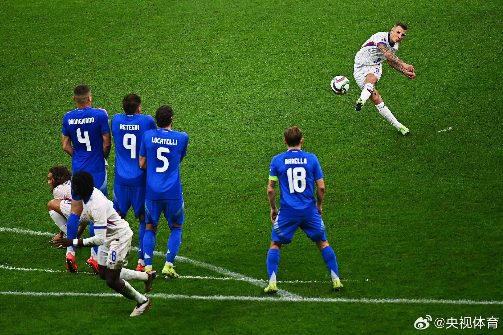 爱尔兰球队战胜意大利取得突破性胜利