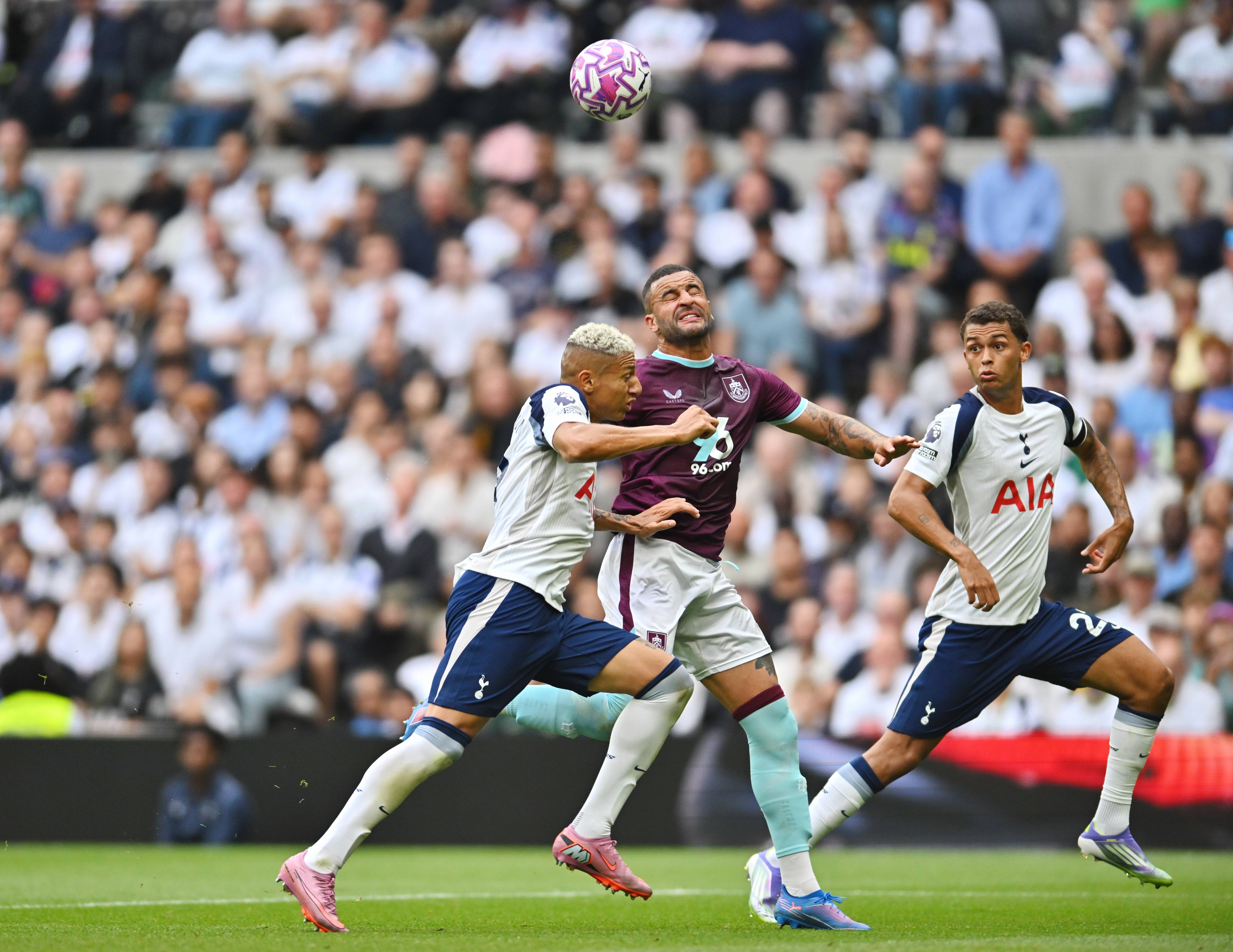 切尔西拿下热刺，取得关键胜利的简单介绍