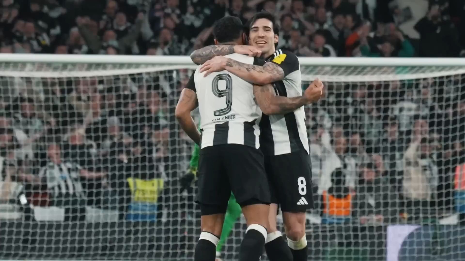 包含纽卡斯尔士气高涨，连获胜绩的词条